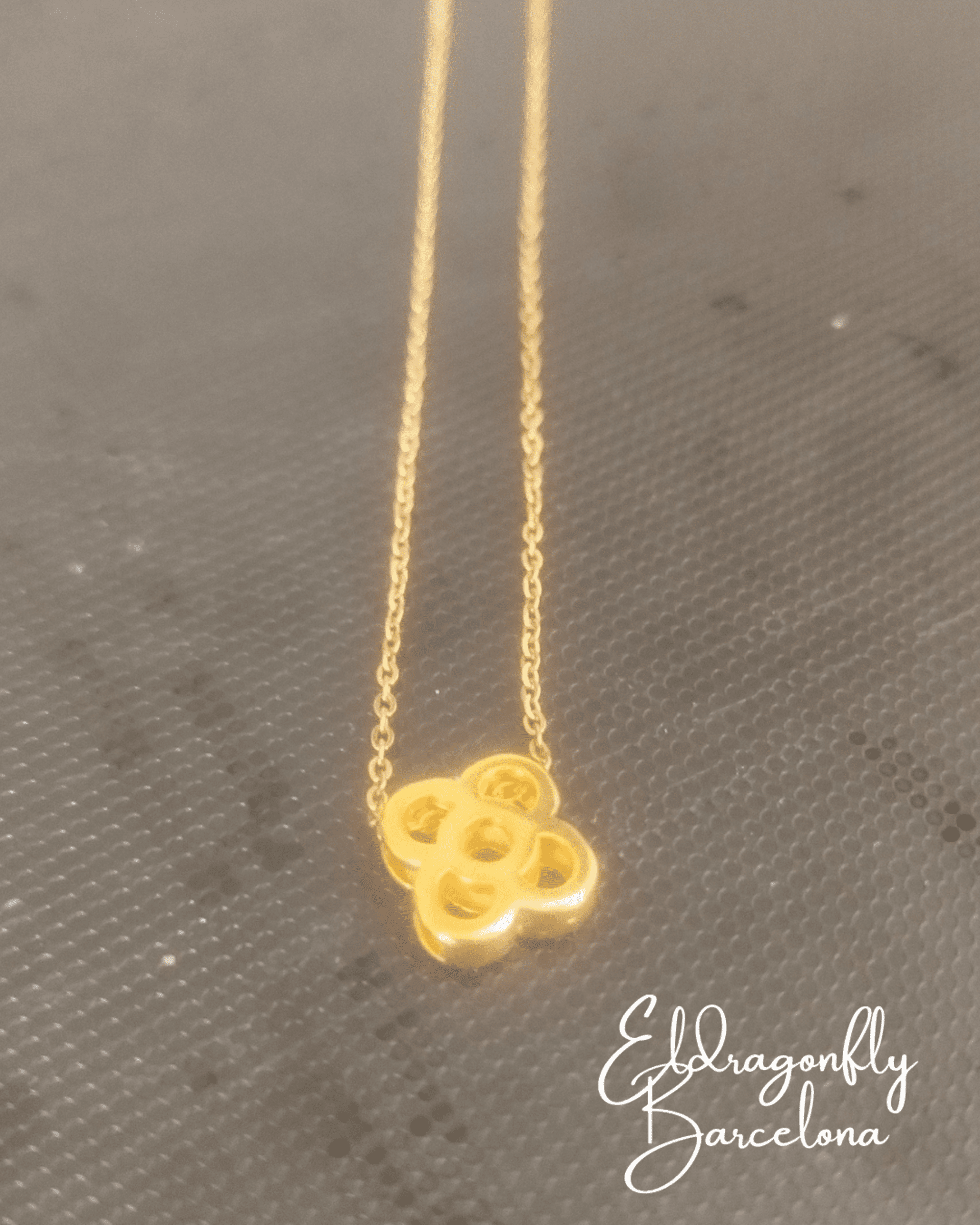 Colgante Piñón Dorado de Acero Inoxidable,Inspirado en Barcelona-edición Sarria - 2